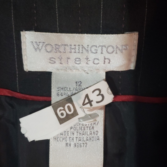 Suit jacket - Picture 2 of 4